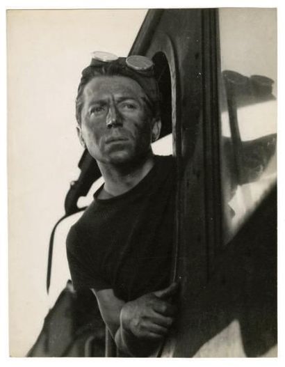 S.ALLARD
Jean Clarieux dans La Bataille du...