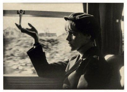 (JEAN-LUC GODARD)
Anne Wiazemsky dans le...