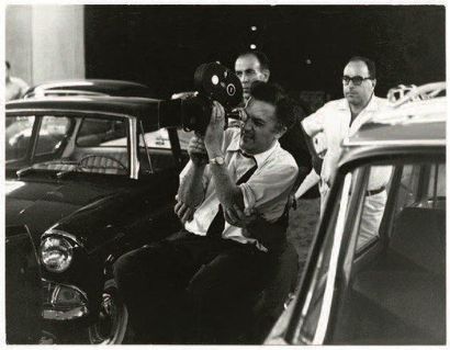 ATT. À PIERLUIGI
Federico Fellini sur le...