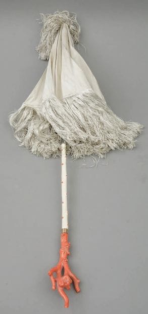 Coral branch parasol. Silk, ivory, red coral,...