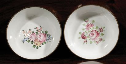 Two Suleymaniye enamel dishes
Copper, polychrome...