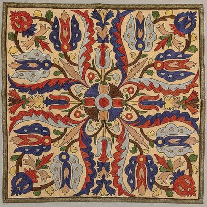 Floral square
Silk, polychrome and metallic...