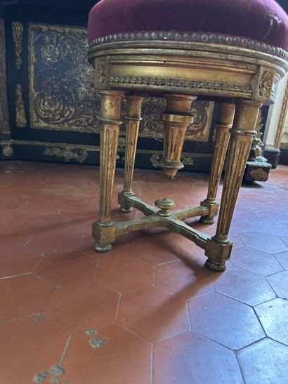 Tabouret de piano circulaire à assise tournante...
