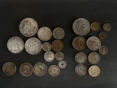 Lot of silver, gilt or silver-plated coins...