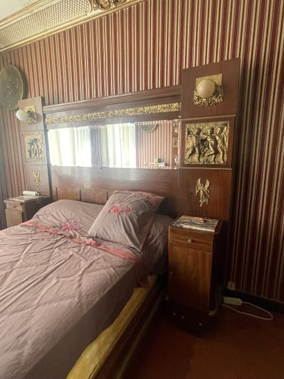 Bedroom furniture in veneer and marquetry...