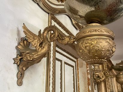 Paire d’appliques anciennement à pétrole...