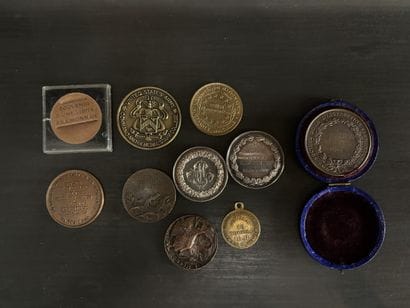Set of 10 bronze, gilt or silver medals on...