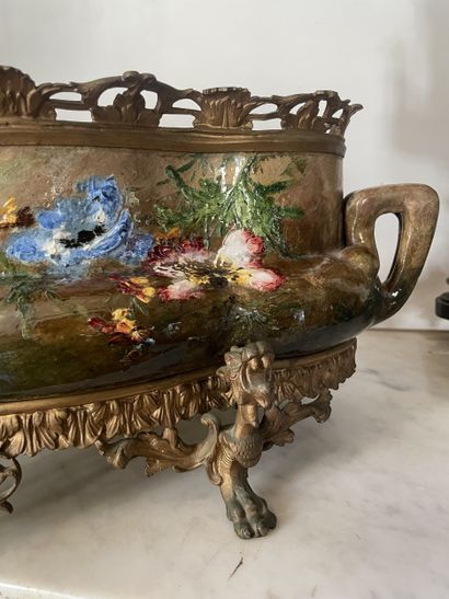 Jardinière oblongue à panse surbaissé en...