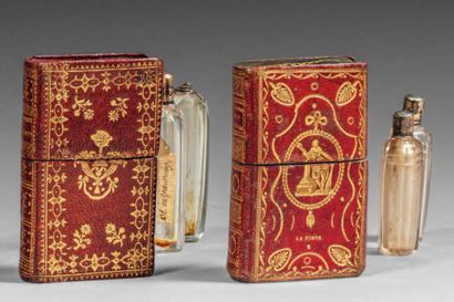 SALT FLASK CASE. - Set of 2 attractive in-18...