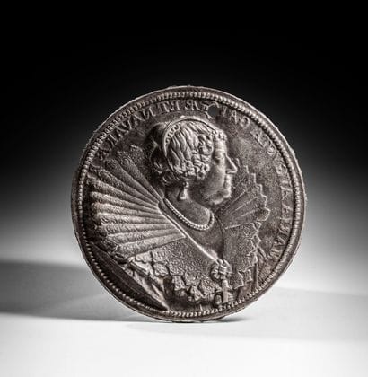 Médaille en bronze argenté uniface d’après...