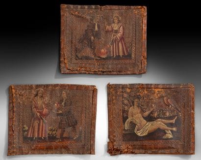 Ensemble de trois pochettes réalisées avec...