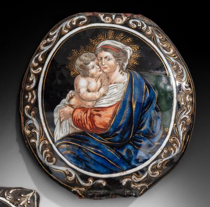 Plaque de bénitier en émail peint polychrome...