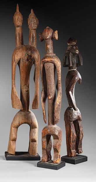 Set of three Mumuye-style statues, Nigeria
Wood
H....