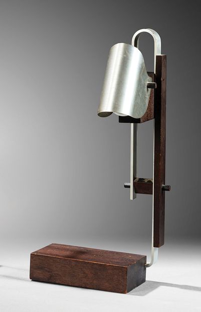 CATALOG CORRECTION
FRENCH WORK
Table lamp...
