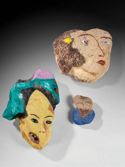 Georges HUGNET (1906-1974)
λ Faces
Three...