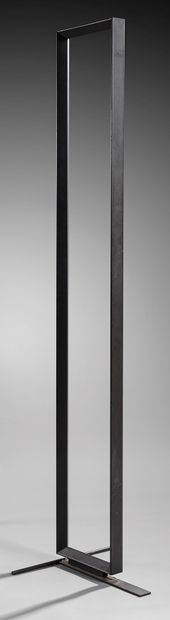 CATALOG CORRECTION
CONTEMPORARY WORK
Floor...