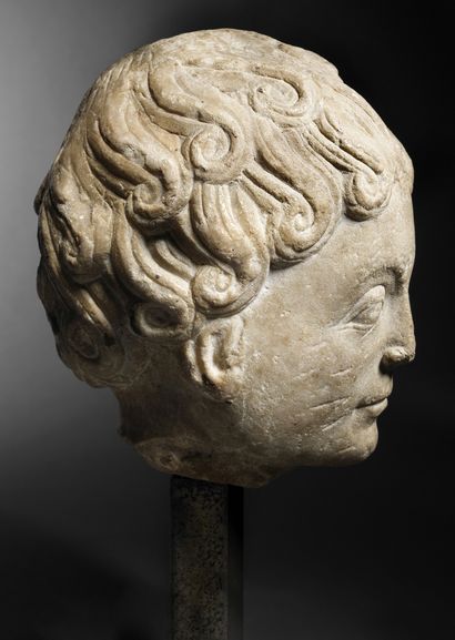 Head of an infant Jesus in marble sculpted...