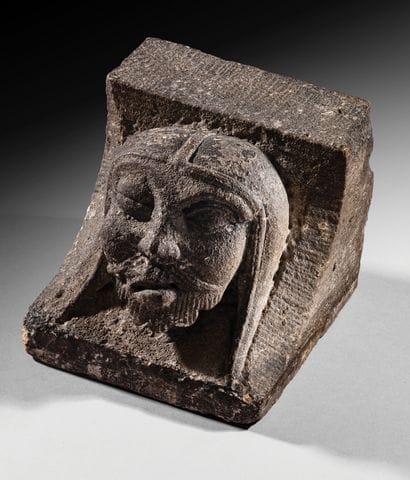 Romanesque modillon
Male head
Limestone
Ile...