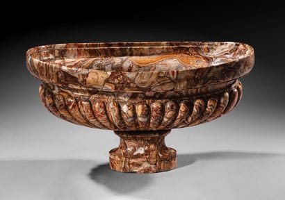 Oval basin
Red onyx marble
France or Italy,...