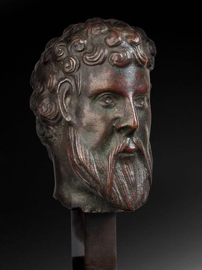 Male head in bronze
Bronze with shaded patina
12th-century...