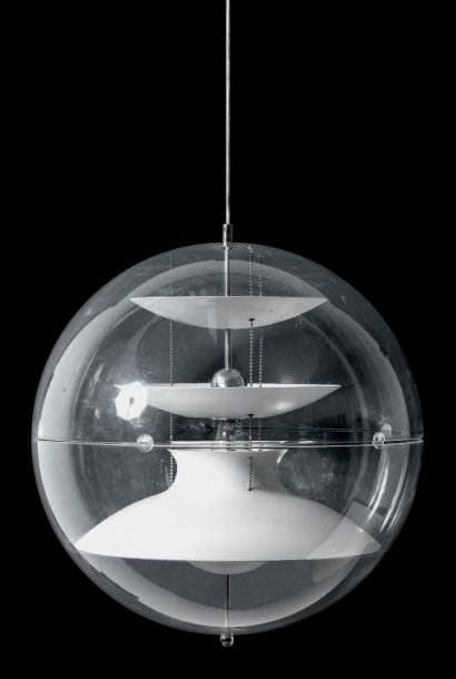 VERNER PANTON (1926 -1998)
Suspension modèle...
