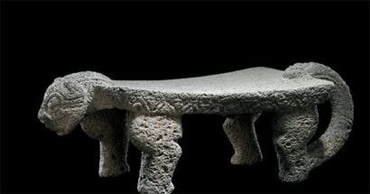 Metate zoomorphe Linea Vieja, Versant Atlantique...