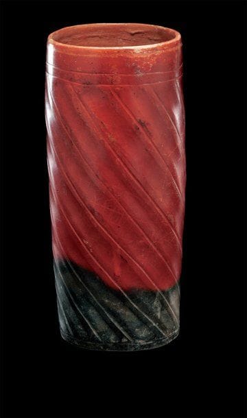 Grand vase cylindrique Culture Maya, Kohunlich,...