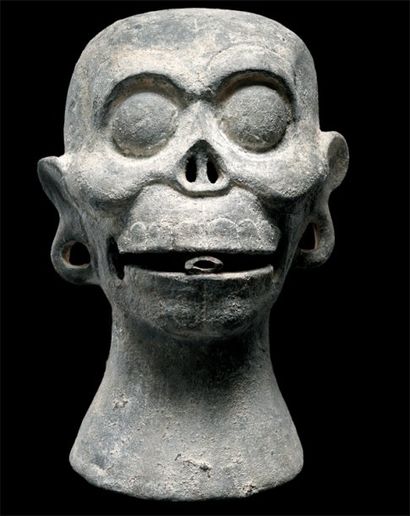 Tête de mort-sifflet Culture Mixtèque d'époque...