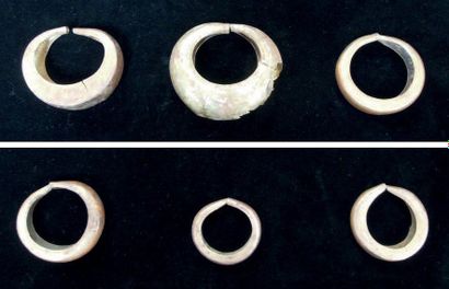 SIX BOUCLES D'OREILLE Culture Tairona, Colombie...