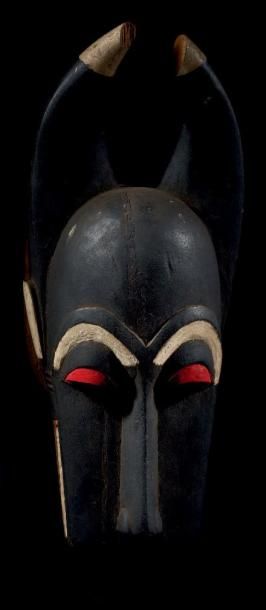 MASQUE BAOULE, Côte d'Ivoire Bois à patine...