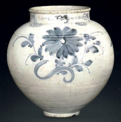 VASE À DÉCOR FLORAL Corée Porcelaine émaillée...