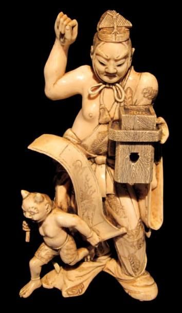 GROUPE SCULPTÉ Japon, début du XXe siècle...