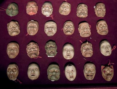 MASQUES DE THÉÂTRE NO Japon, époque Meiji...