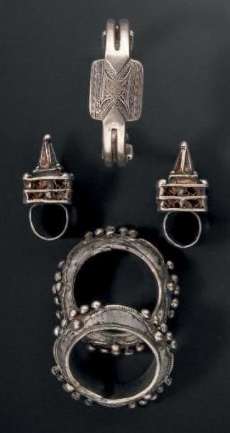 ELÉMENTS DE PARURE Harratine, Pré-Sahara...