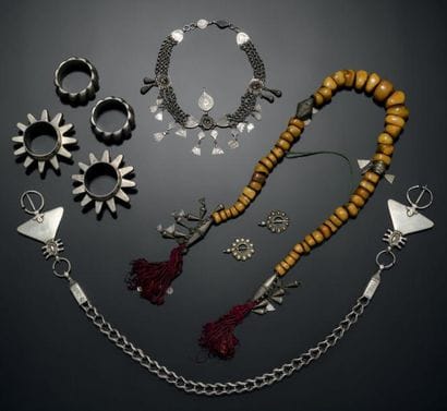 ENSEMBLE DE SIX ÉLÉMENTS Aït Atta (Aït Bou...