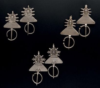 TROIS PAIRES DE FIBULES Aït Atta, Haut-Atlas/...