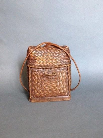 Sac à dos en vannerie, Philippines
On joint...