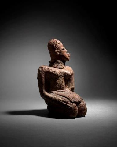 STATUE DJENNÉ, MALI Terre-cuite à engobe...