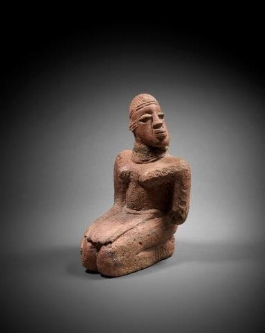 STATUE DJENNÉ, MALI Terre-cuite à engobe...