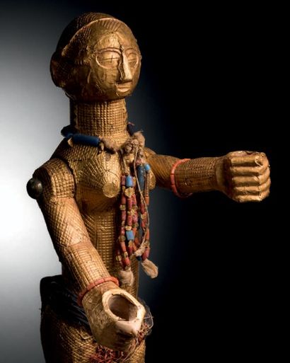 IMPORTANTE STATUE, AKYE, CÔTE D’IVOIRE
Bois...