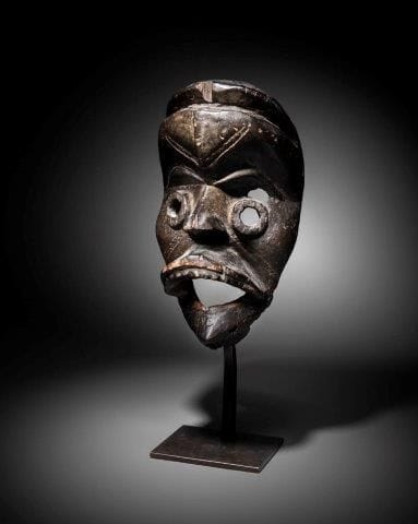 MASQUE DAN, BU GLÉ, CÔTE D'IVOIRE Bois dur...