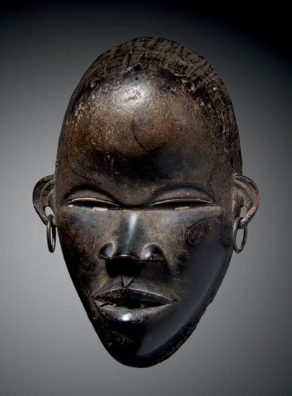 MASQUE DAN-TOURA, CÔTE D'IVOIRE Bois à patine...