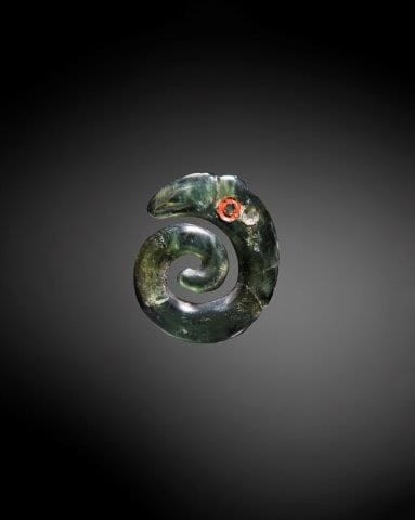 PENDANT D'OREILLE KOROPEPE MAORI, NOUVELLE...