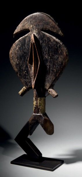 LE RELIQUAIRE KOTA STANOFF, GABON Figure...