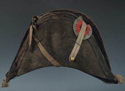 Chapeau d'Officier aide de camp avec ruban...