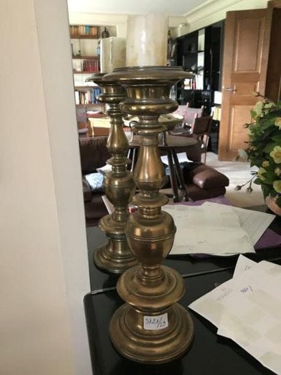 Chandelier pique cierge en bronze
XVIIe siècle
Hauteur:...