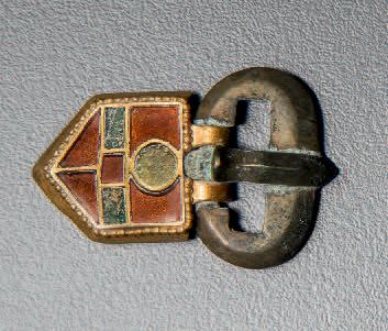 Plaque-boucle de chaussures gothique.
Plaque-boucle...