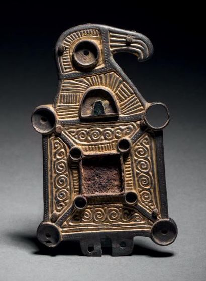 Plaque de ceinture quadrangulaire ornée d'une...
