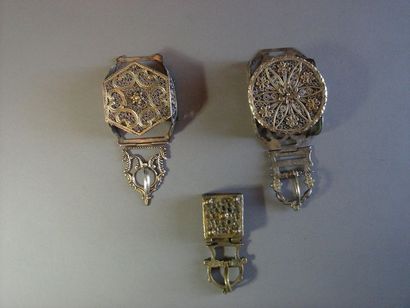 Lot de trois boucles de ceinture, Nord Maroc
A....