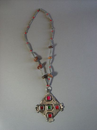 Pendentif amulette foulet khamsa, Maroc Métal,...
